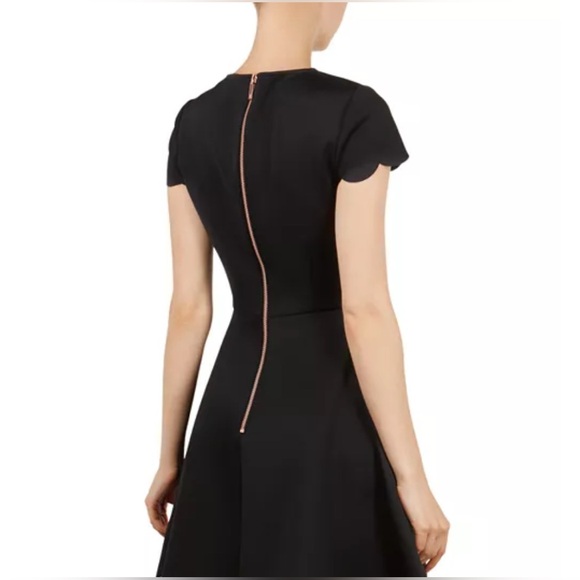 TED BAKER - Marlena Scalloped Short Sleeve Dress in Black. Size: TB3 = US 8 - Picture 7 of 16